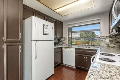  914 Sendero Ave., Escondido, CA 92026 - Photo 8