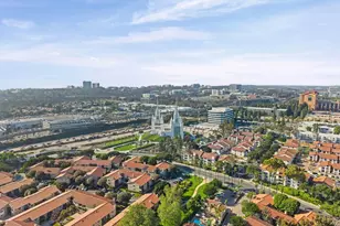 7595 Charmant, San Diego, CA 92122 - Photo 6