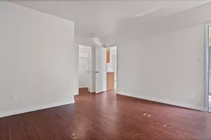 7595 Charmant, San Diego, CA 92122 - Photo 8