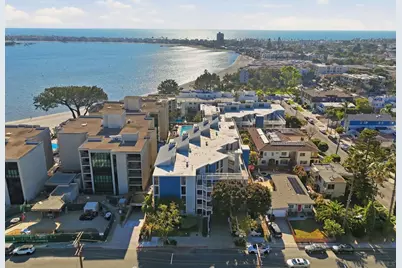  4016 Gresham #D1, San Diego, CA 92109 - Photo 1