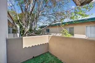 4930 W Point Loma Blvd, San Diego, CA 92107 - Photo 36