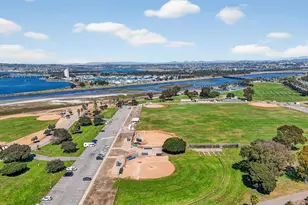 4930 W Point Loma Blvd, San Diego, CA 92107 - Photo 8