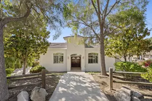 28328 Kettering Ln, Escondido, CA 92026 - Photo 2