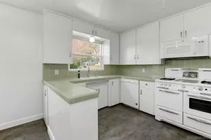 1654 Catalina Blvd, San Diego, CA 92107 - Photo 10