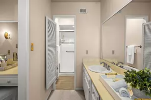 7753 Via Capri, La Jolla, CA 92037 - Photo 52