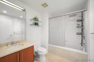 325 Seventh Ave, San Diego, CA 92101 - Photo 24