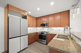 325 Seventh Ave, San Diego, CA 92101 - Photo 14