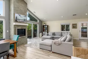 718 Walnut Ave, Ukiah, CA 95482 - Photo 2