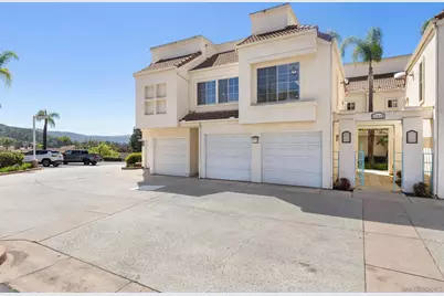  12010 Calle De Montana #301, El Cajon, CA 92019 - Photo 2