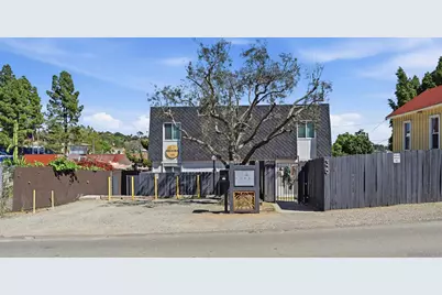  329 N Pico Ave, Fallbrook, CA 92028 - Photo 4