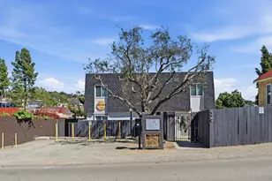 329 N Pico Ave, Fallbrook, CA 92028 - Photo 4