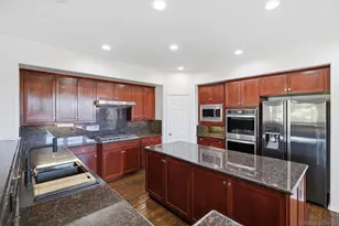 2661 Shadowbrook, San Marcos, CA 92078 - Photo 10