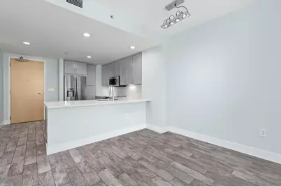  1150 J St #415, San Diego, CA 92101 - Photo 4