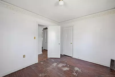  4715 Panorama Dr., San Diego, CA 92116 - Photo 16