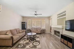 12546 Heatherton Ct, Sd, CA 92128 - Photo 6