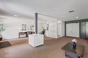 10425 Caminito Cuervo, San Diego, CA 92108 - Photo 22