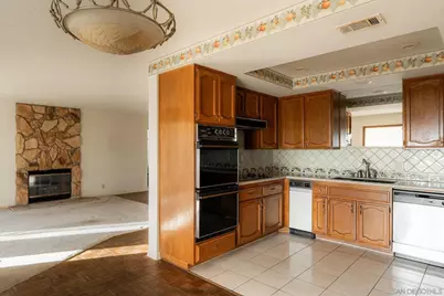  2767 Vista Del Oro, Carlsbad, CA 92009 - Photo 6