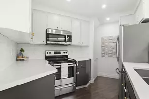 8490 Via Sonoma, La Jolla, CA 92037 - Photo 12