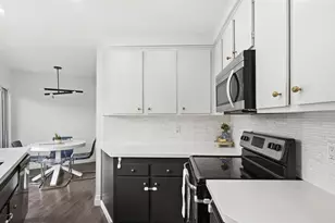 8490 Via Sonoma, La Jolla, CA 92037 - Photo 14