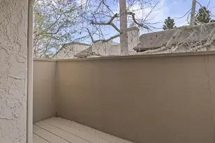 8490 Via Sonoma, La Jolla, CA 92037 - Photo 24