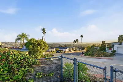  4985 Pacifica, San Diego, CA 92109 - Photo 32