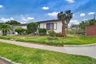  7705 Hunthaven Rd, San Diego, CA 92114 - Photo 2