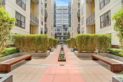  1150 J Street #218, San Diego, CA 92101 - Photo 4