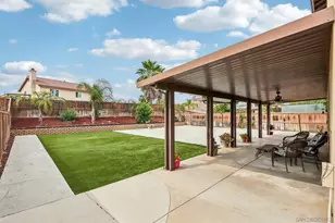 37829 Rainbow Dr, Murrieta, CA 92563 - Photo 22