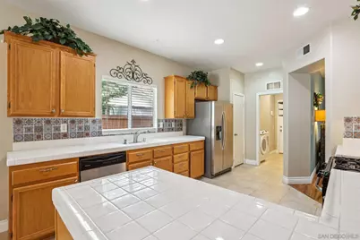  37829 Rainbow Drive, Murrieta, CA 92563 - Photo 12