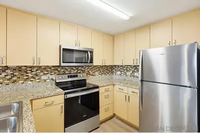  1080 Park Blvd #913, San Diego, CA 92101 - Photo 8