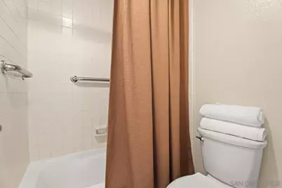  1650 8th #102, San Diego, CA 92101 - Photo 14