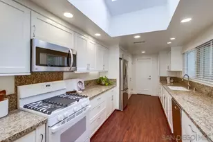 2152 Caminito Circulo Sur, La Jolla, CA 92037 - Photo 14