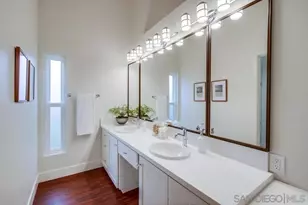 2152 Caminito Circulo Sur, La Jolla, CA 92037 - Photo 20