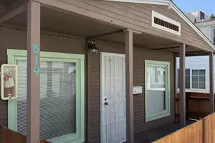 819 Seagirt Ct, San Diego, CA 92109 - Photo 2