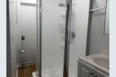  819-819 1/2 Seagirt Ct, San Diego, CA 92109 - Photo 12