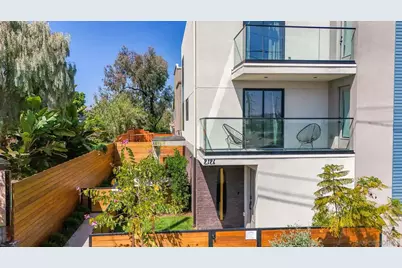  2124 San Clemente, San Diego, CA 92107 - Photo 42