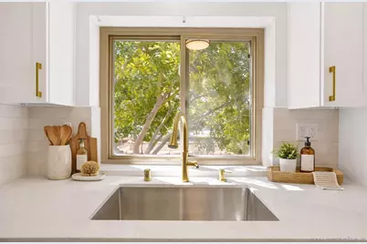  10668 Dabney Dr #122, San Diego, CA 92126 - Photo 4