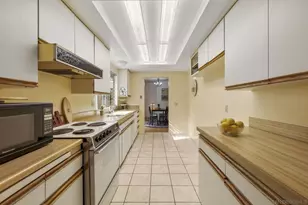 1014 E Bel Air Dr, Vista, CA 92084 - Photo 4