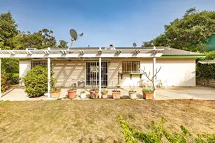 1014 E Bel Air Dr, Vista, CA 92084 - Photo 26