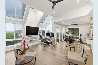  317 Arcaro Ln, Solana Beach, CA 92075 - Photo 16