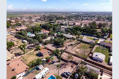  250 S Santa Rosa Ave, El Centro, CA 92243 - Photo 44