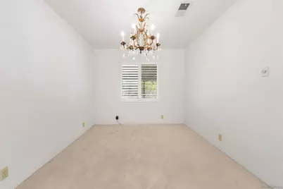  250 S Santa Rosa Ave, El Centro, CA 92243 - Photo 12