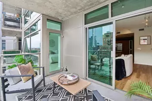 800 The Mark Ln, San Diego, CA 92101 - Photo 8