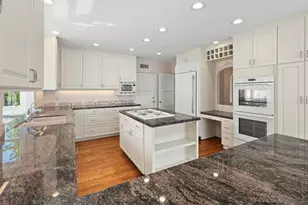 595 Rosecrans St, San Diego, CA 92106 - Photo 16