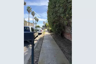  415 S Weitzel St, Oceanside, CA 92054 - Photo 12