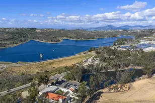 10585 Canyon Lake, San Diego, CA 92131 - Photo 44