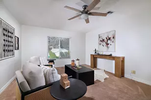 10585 Canyon Lake, San Diego, CA 92131 - Photo 22