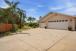 2417 Robertson, Ramona, CA 92065 - Photo 2