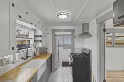  2520 Madison Ave, San Diego, CA 92116 - Photo 8