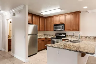  1075 N Escondido Blvd #209, Escondido, CA 92026 - Photo 6